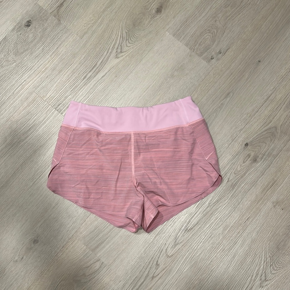 Athleta Run With It 3.5” short
